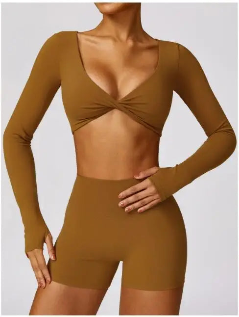Yoga Fitness Set – Long Sleeve Top & Biker Shorts for Women
