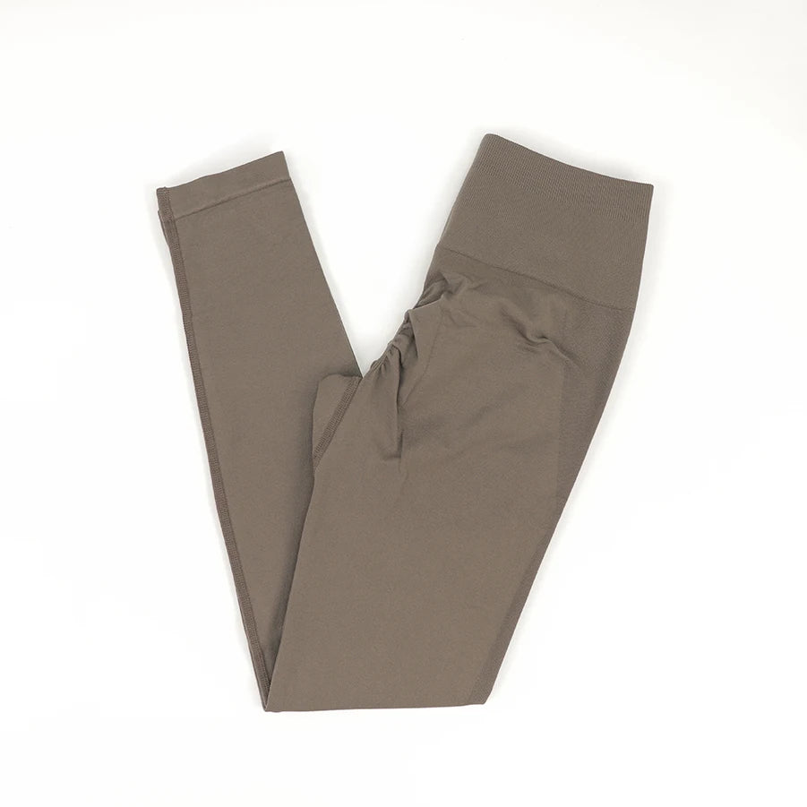 Seamless High-Waist Fitness Set – Crop Top, Leggings & Shorts