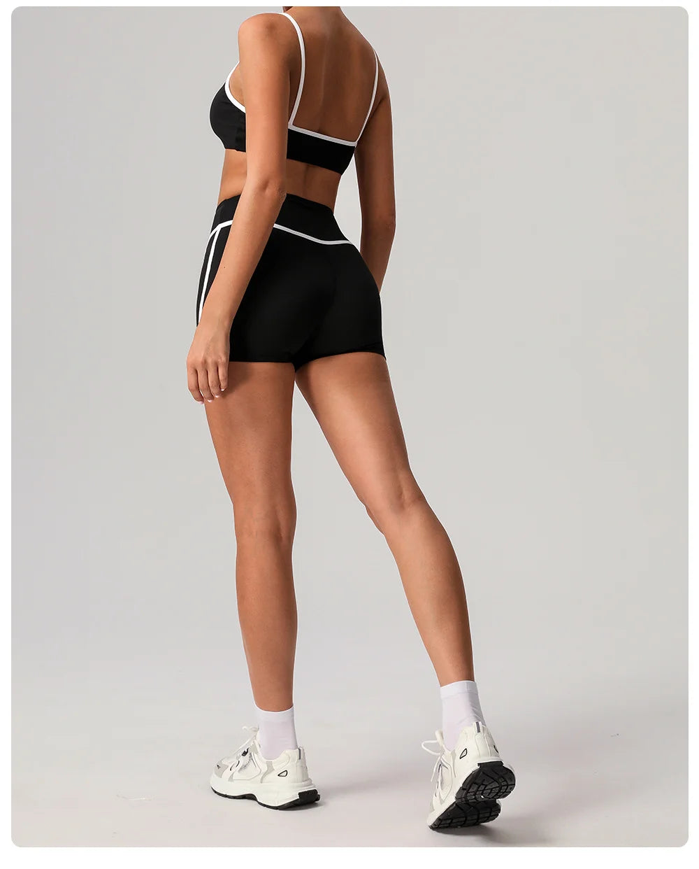 Color-Blocked High-Impact Sports Set – Push-Up Bra & Matching Short