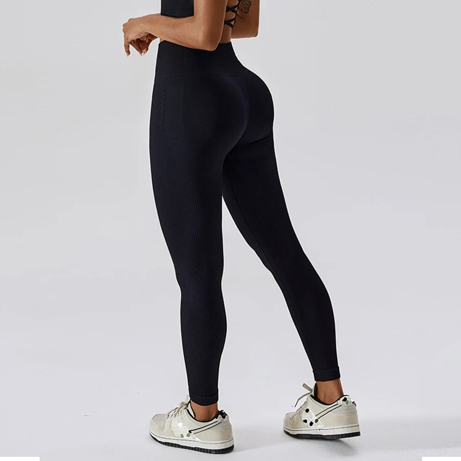 Seamless High-Waist Yoga Fitness Collection – Top, Leggings & Shorts
