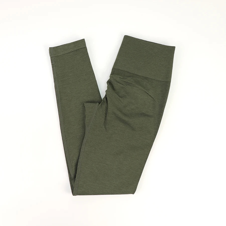 Seamless High-Waist Fitness Set – Crop Top, Leggings & Shorts