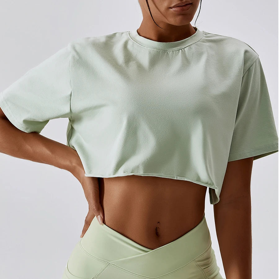 Wholesale Women’s Gym & Yoga Wear – 7-Piece Fitness Collection