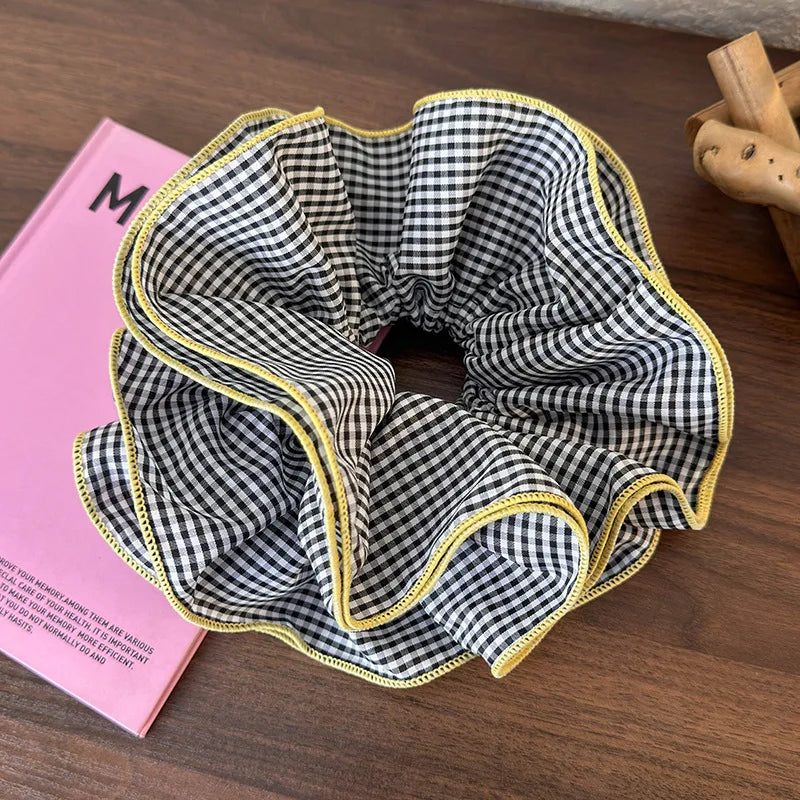 Ruffle retro Hair scrunchie
