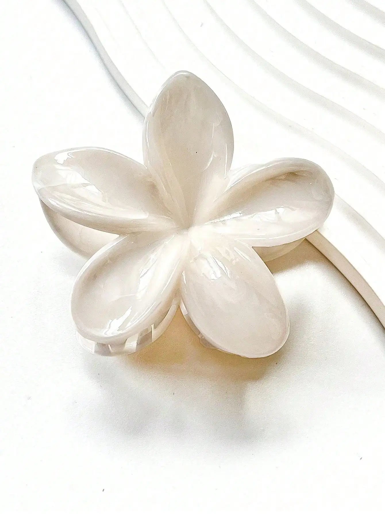 Shiny Flower Hair Claws Clips